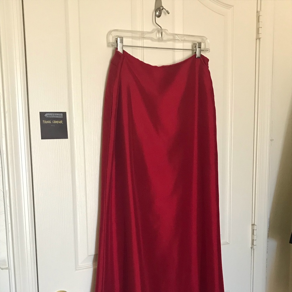 Red skirt